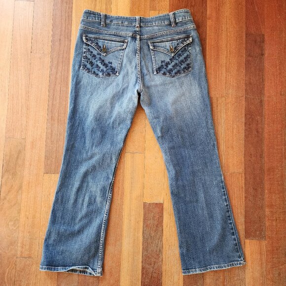 Canyon River Blues Embroidered Flap-Over Pocket Boot Cut Jeans Size 14 - Picture 10 of 14